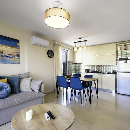 Lis153 By Smart Cozy Suites - Top Floors With Amazing City View - Available 24Hr Афины Экстерьер фото