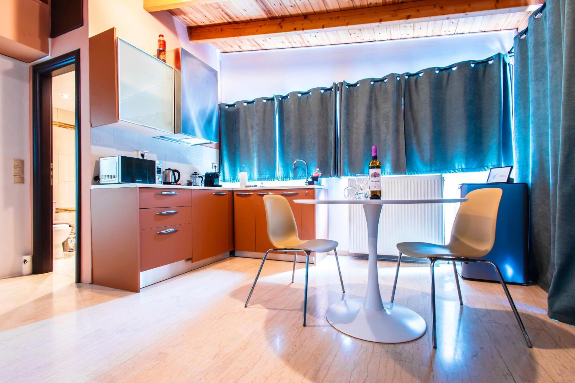 Lis153 By Smart Cozy Suites - Top Floors With Amazing City View - Available 24Hr Афины Экстерьер фото