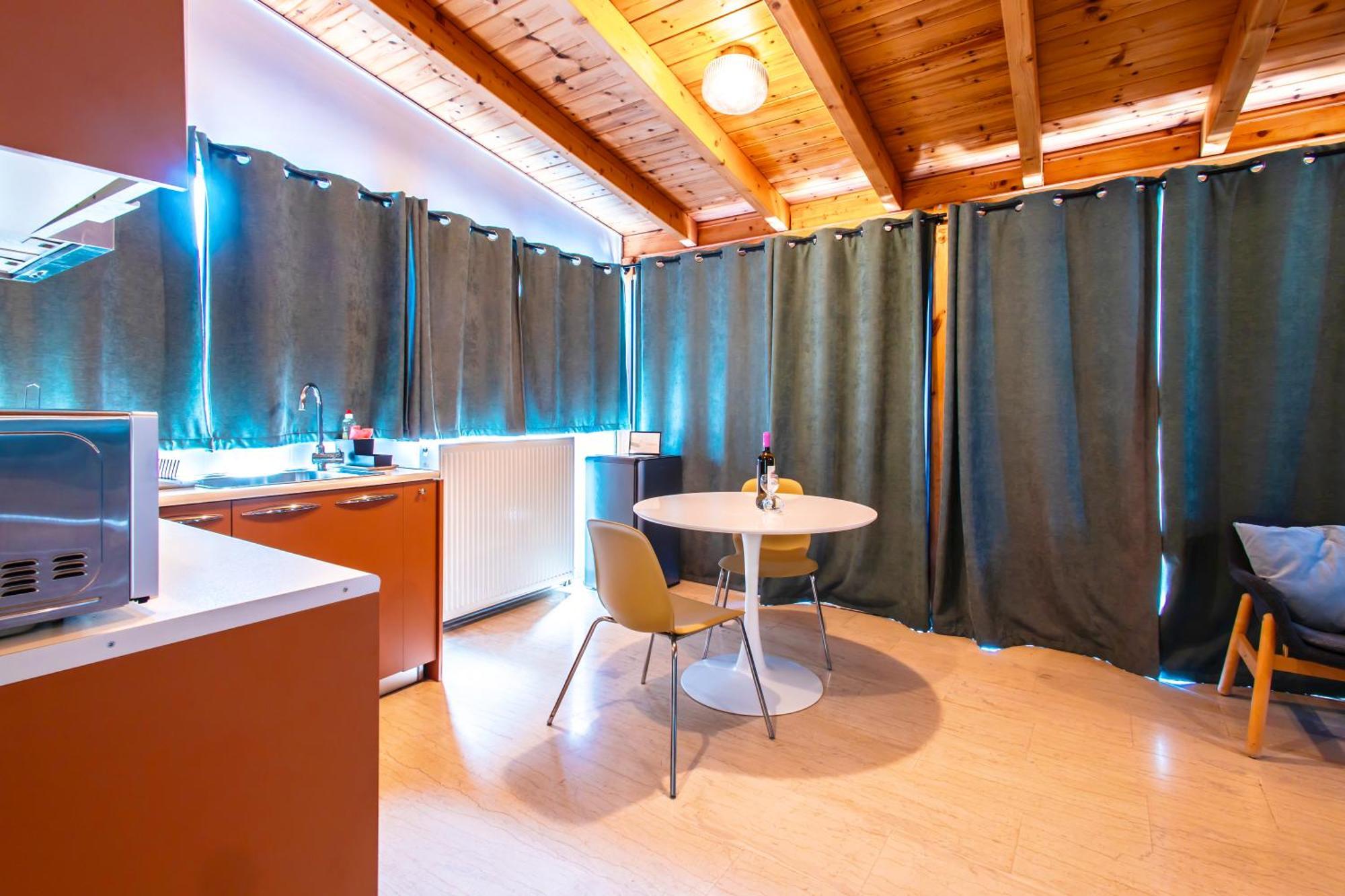 Lis153 By Smart Cozy Suites - Top Floors With Amazing City View - Available 24Hr Афины Экстерьер фото