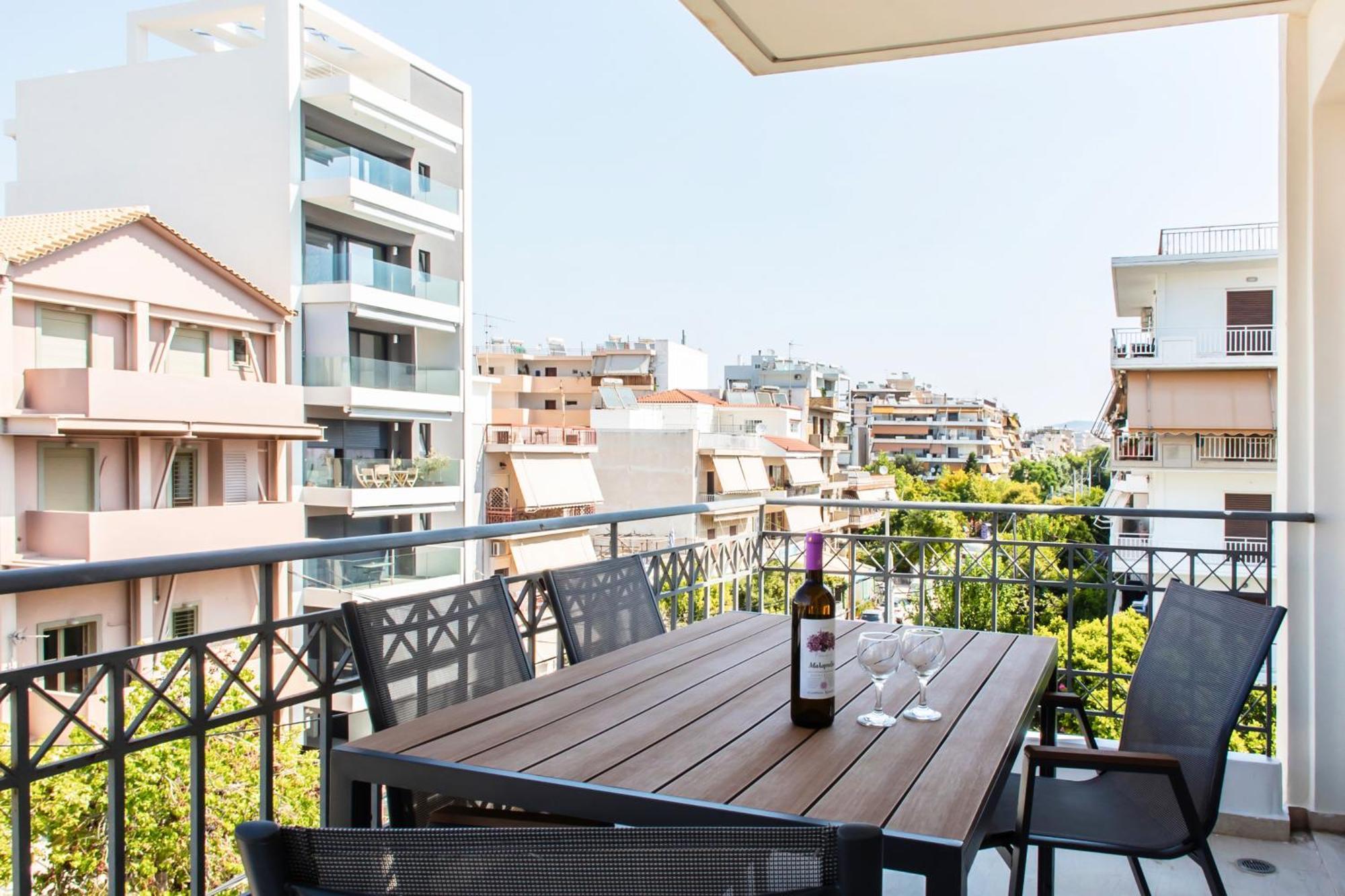 Lis153 By Smart Cozy Suites - Top Floors With Amazing City View - Available 24Hr Афины Экстерьер фото