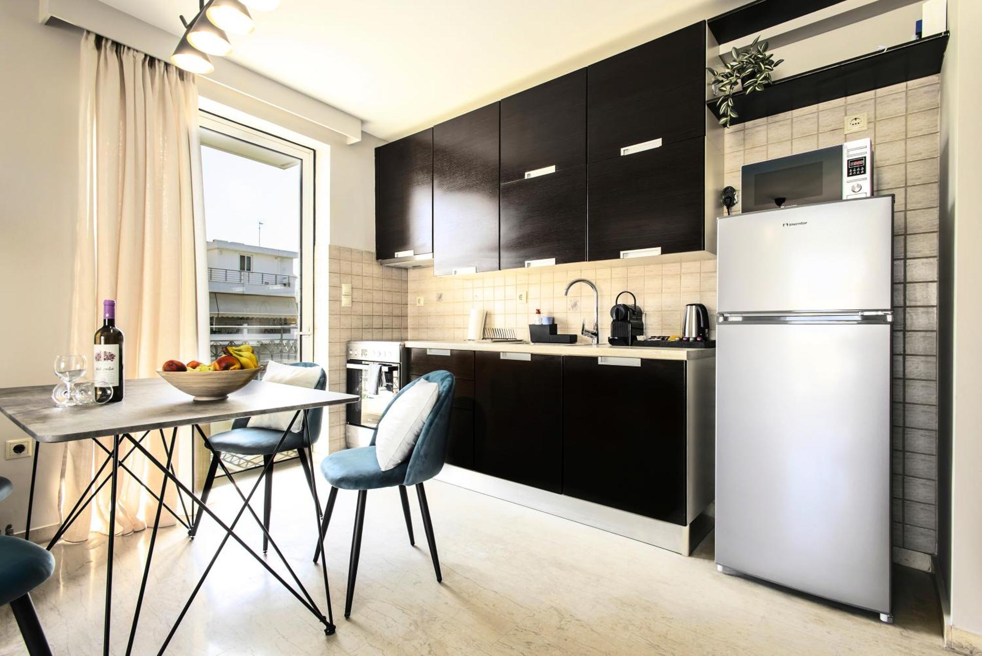 Lis153 By Smart Cozy Suites - Top Floors With Amazing City View - Available 24Hr Афины Экстерьер фото