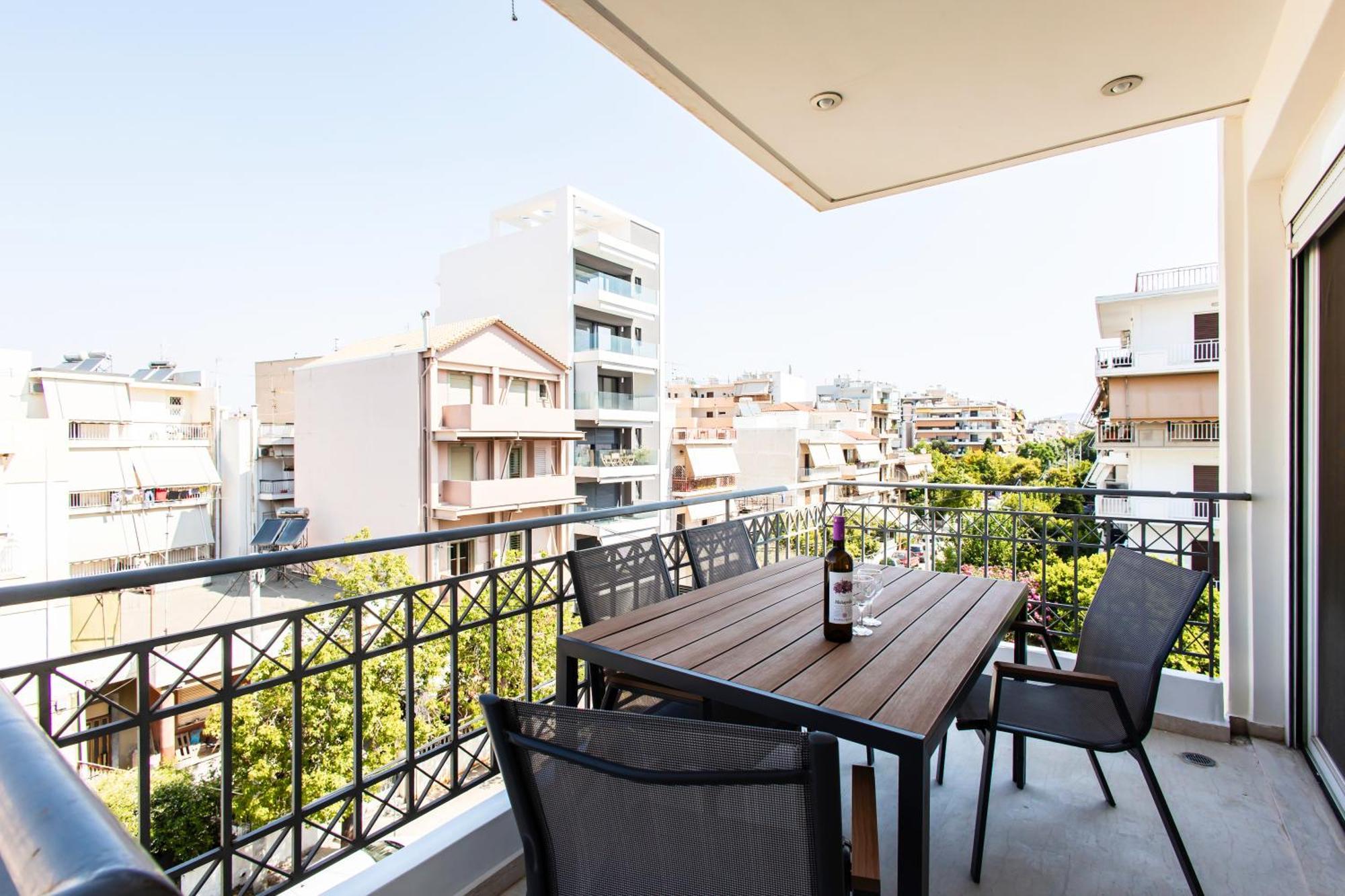 Lis153 By Smart Cozy Suites - Top Floors With Amazing City View - Available 24Hr Афины Экстерьер фото