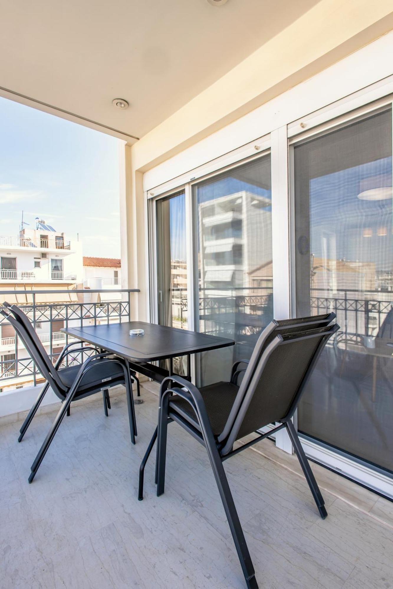 Lis153 By Smart Cozy Suites - Top Floors With Amazing City View - Available 24Hr Афины Экстерьер фото